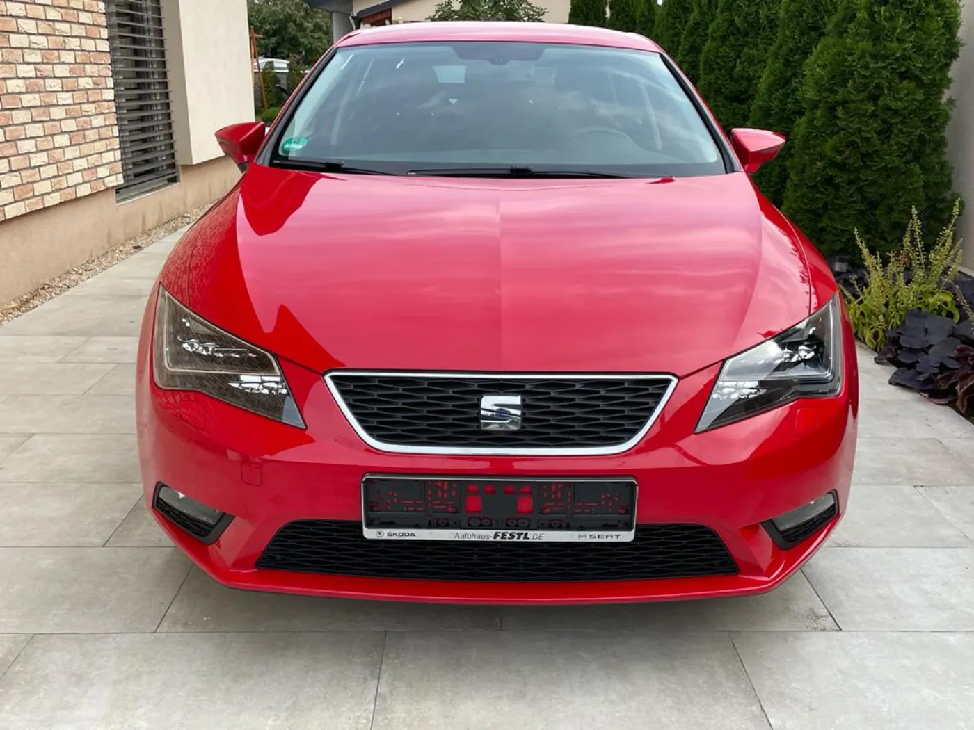 Seat Leon dovezené z Nemecka cez MDPROFI, s. r. o.